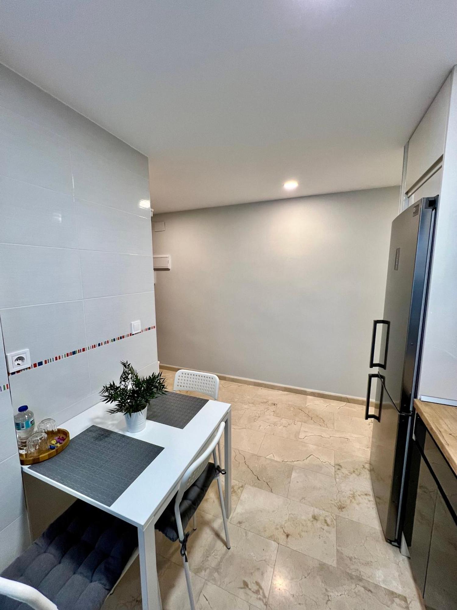 Apartamentos Prestige Suites Malaga IV Esterno foto